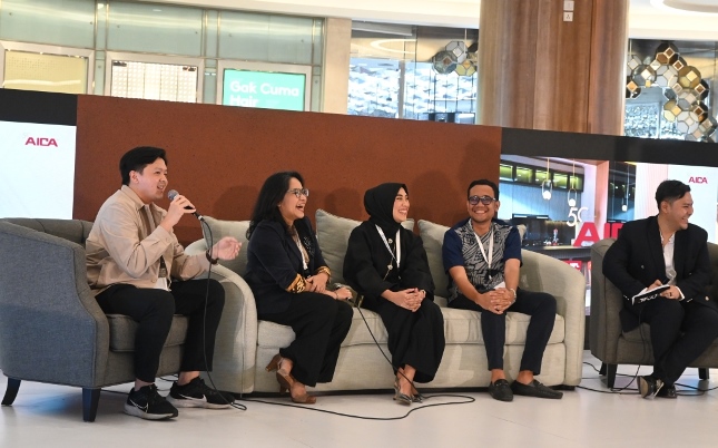 aica-jakarta-fashion-week