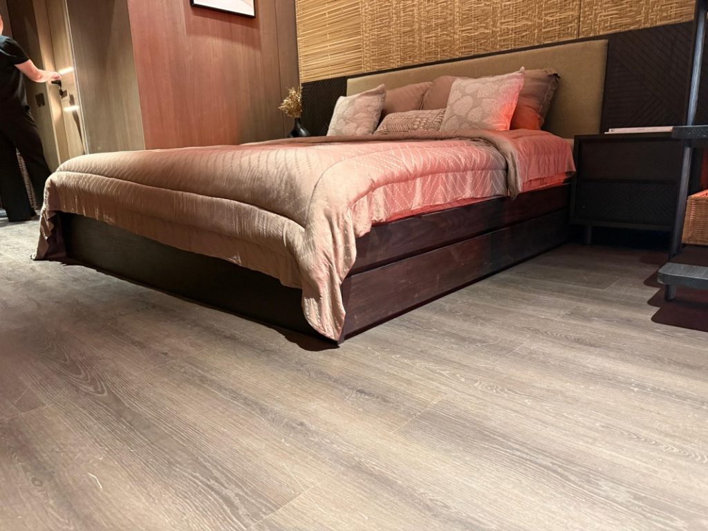 aplikasi-aica-spc-floor